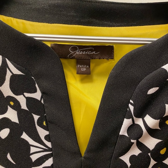 Knee length Jessica Simpson’s dress - Picture 2 of 4